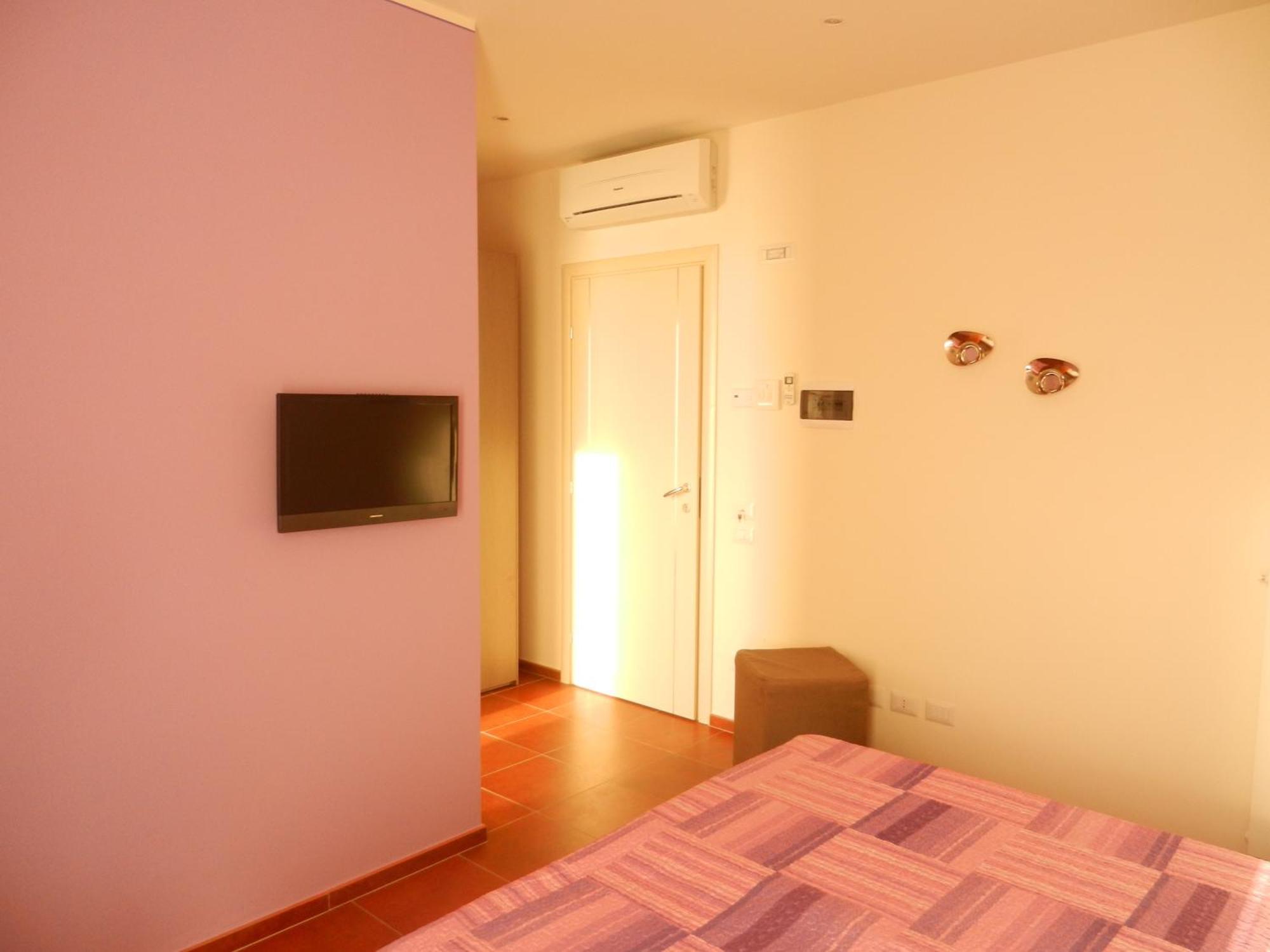 Costa di Mezzate B&B Ad Hoc מראה חיצוני תמונה